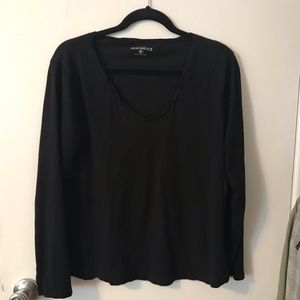 Black long sleeve shirt💘